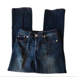 FLAVOUR Women's Stonewashed Jeans